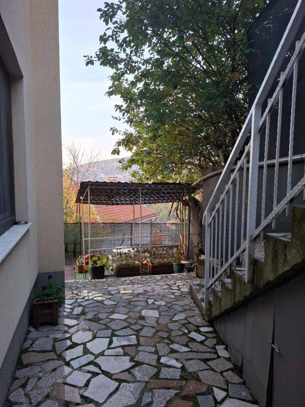 Address Apartment Сараево Екстериор снимка